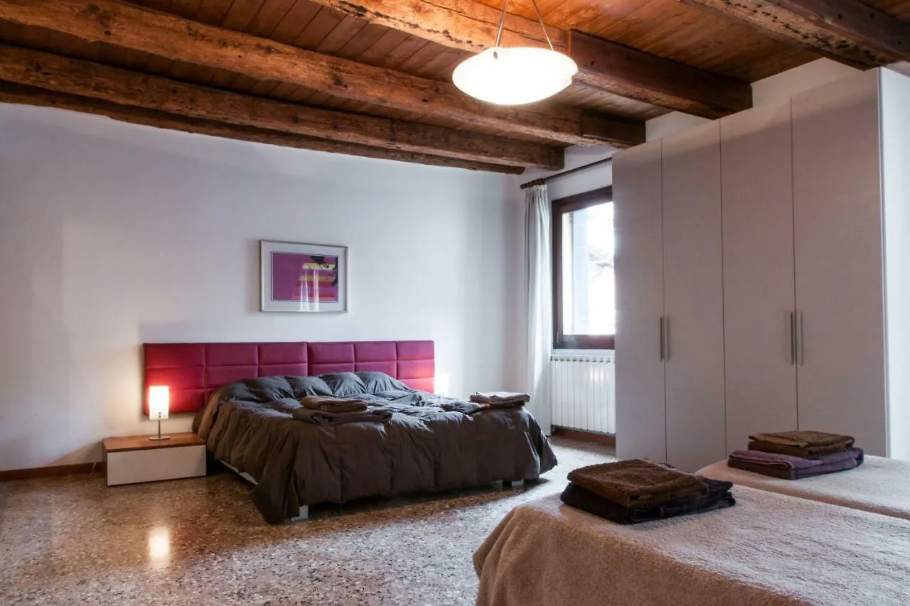 Appartamenti Ca'Giustinian Venice